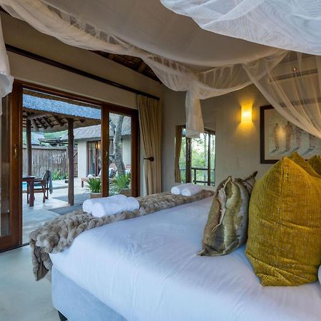 Raptors Lodge Hoedspruit Exterior photo