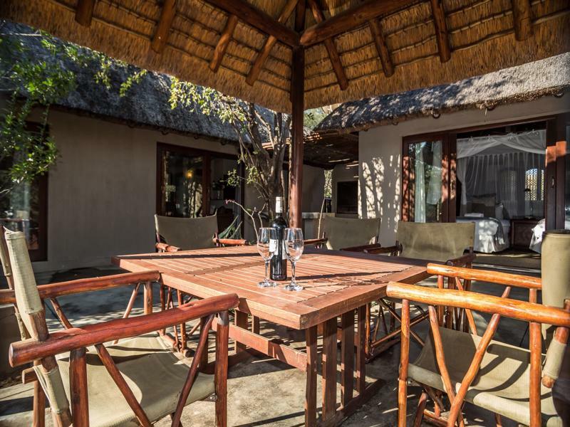 Raptors Lodge Hoedspruit Exterior photo